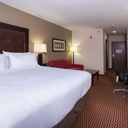 Holiday Inn Express Hartford-Newington By Ihg Kültér fotó